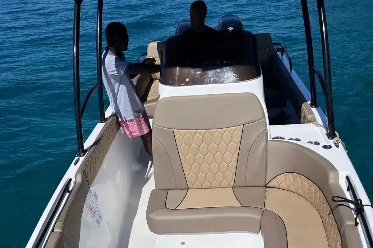 Lancha Valor - Image 4