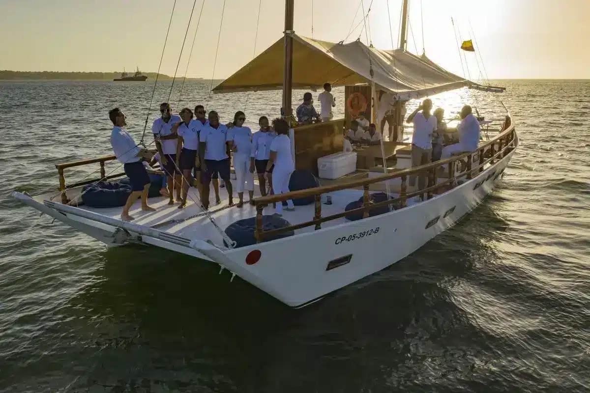 Catamarán Moana - Image 14